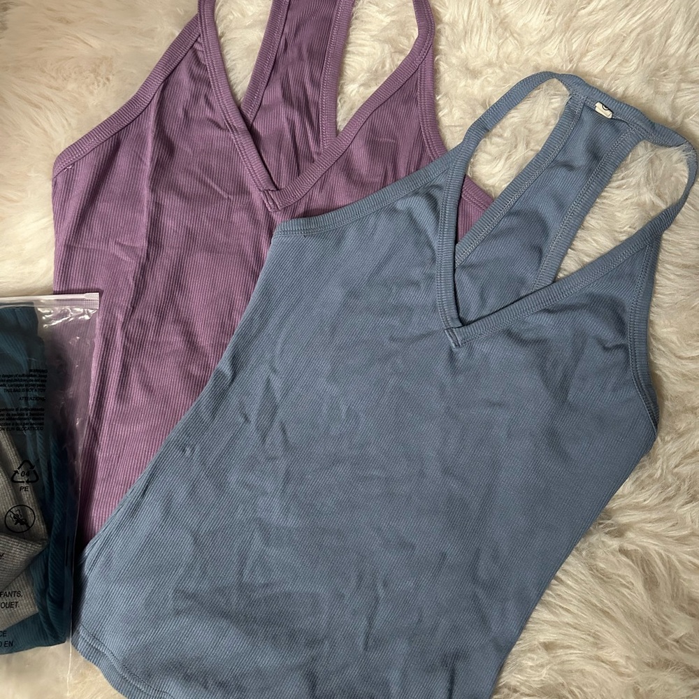 Women's 4 Pack Tank Tops